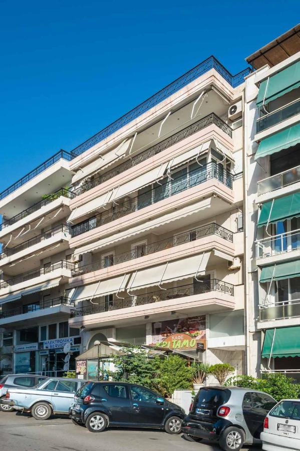 Flisvos Elite Seafront Luxury Apartment Афины Экстерьер фото