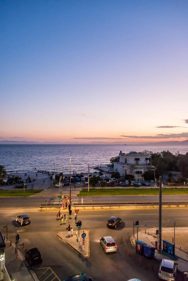 Flisvos Elite Seafront Luxury Apartment Афины Экстерьер фото