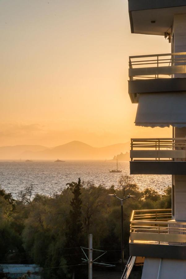 Flisvos Elite Seafront Luxury Apartment Афины Экстерьер фото