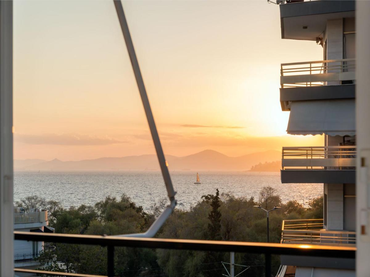 Flisvos Elite Seafront Luxury Apartment Афины Экстерьер фото