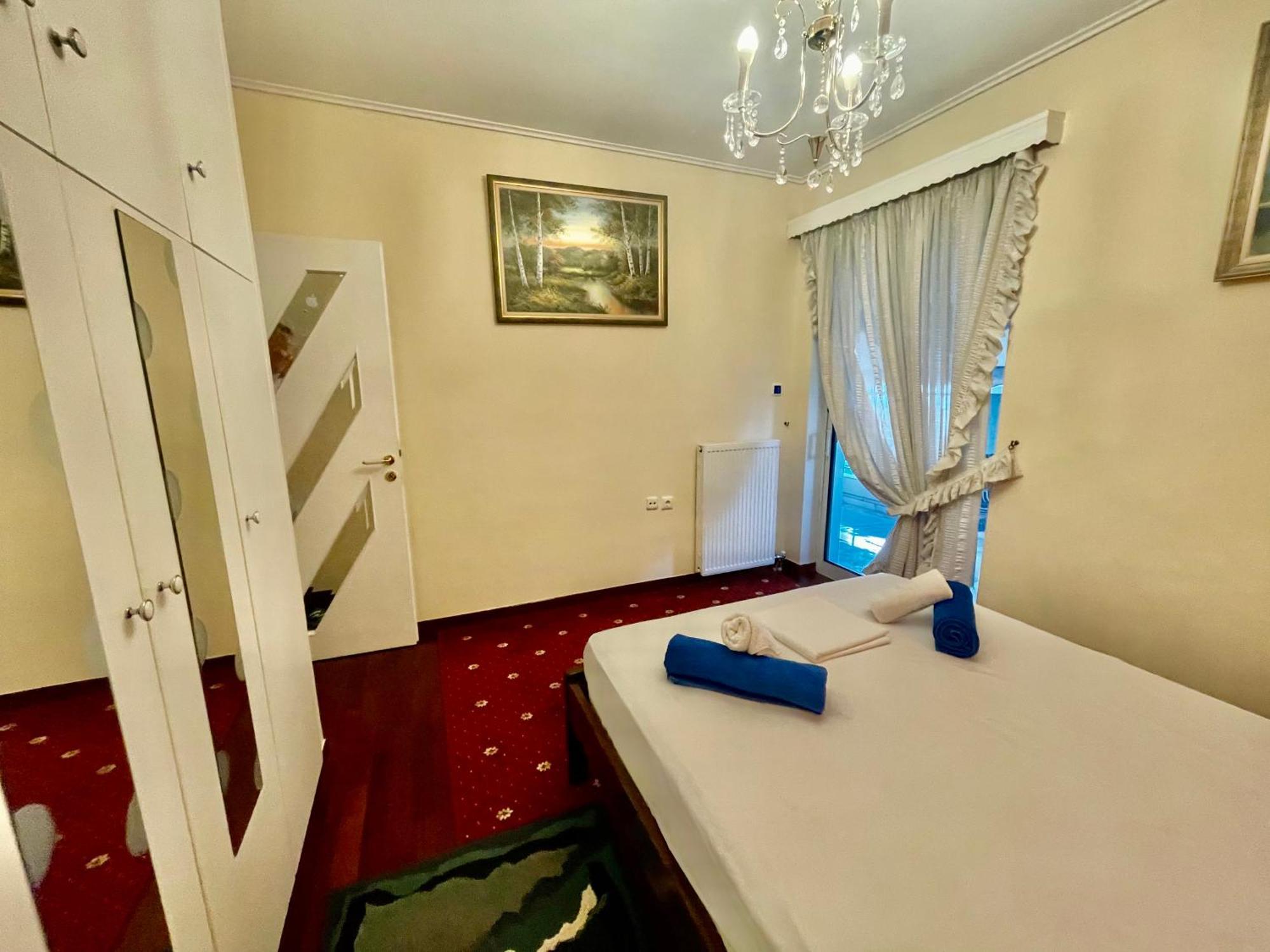 Flisvos Elite Seafront Luxury Apartment Афины Экстерьер фото